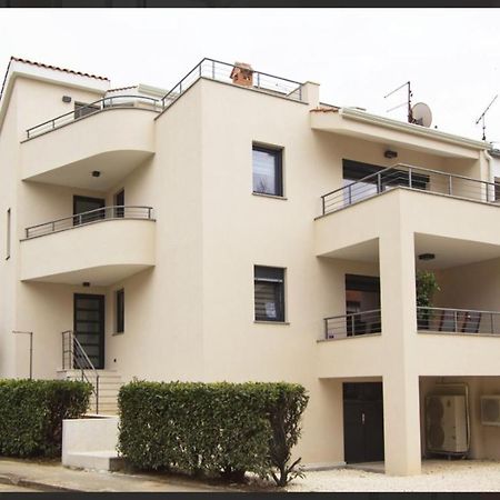 Adria Apartments Пореч Екстериор снимка
